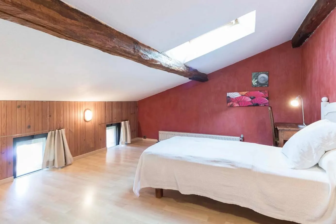 Le Cavalier Villa Caraman 0*,  France